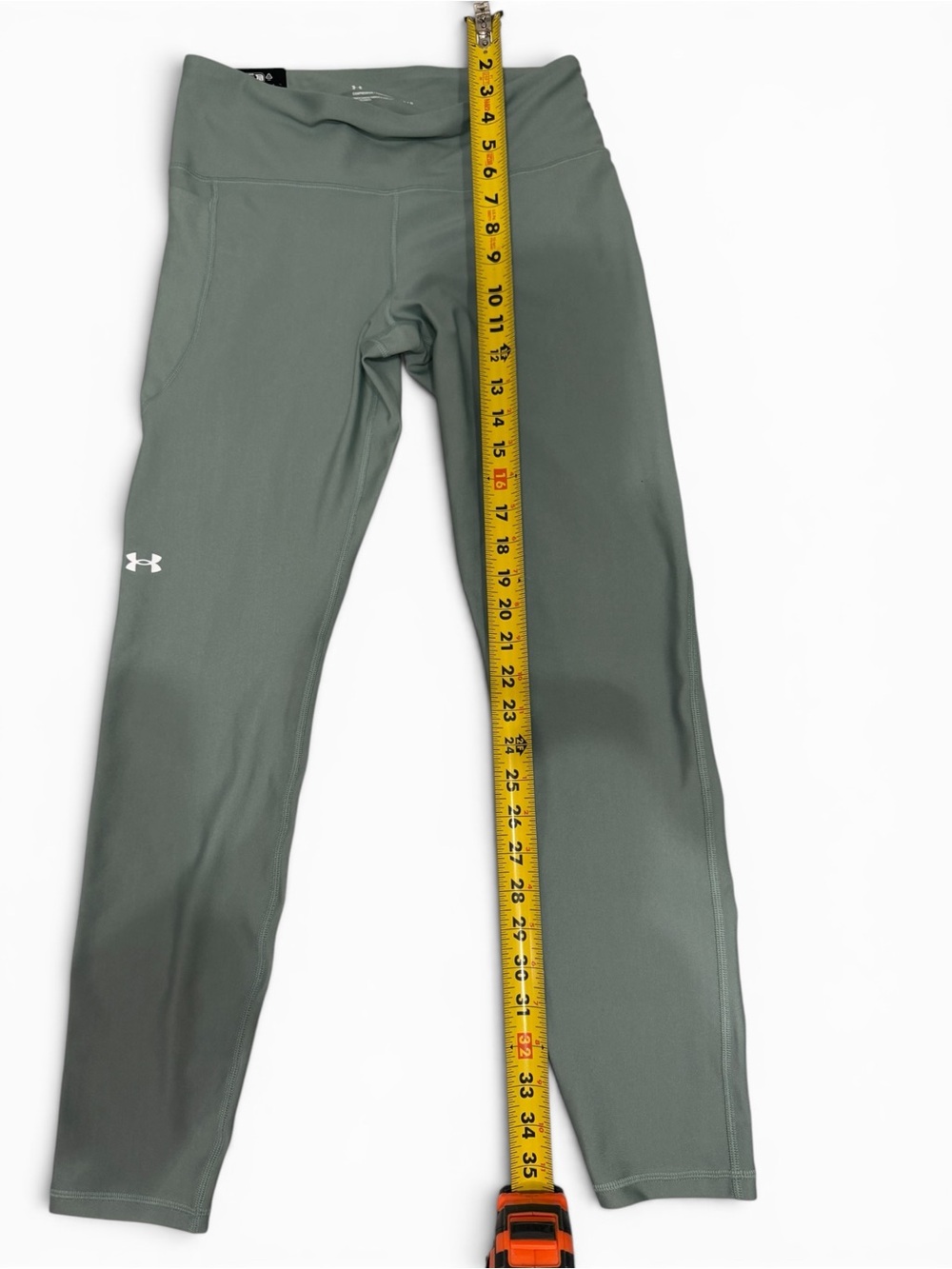 NWT Under Armour Large High Rise Compression Leggings Sage Green Workout